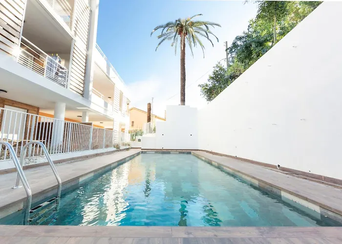 Bright And Stylish In Center 2 Bedrooms Antibes